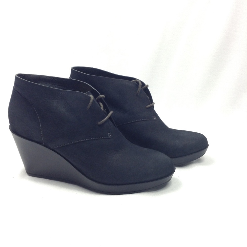 Cole haan Air Britt Chukka Wedge Bootie Black 10.5